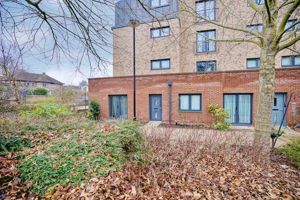 Photo 1- click for photo gallery